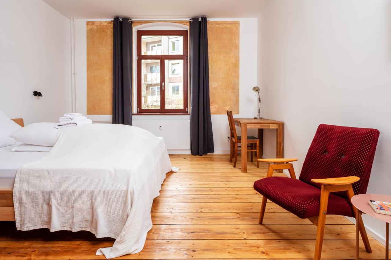 Kuenstlerzimmer Im Kulturhaus Haeselburg Gera Kültér fotó