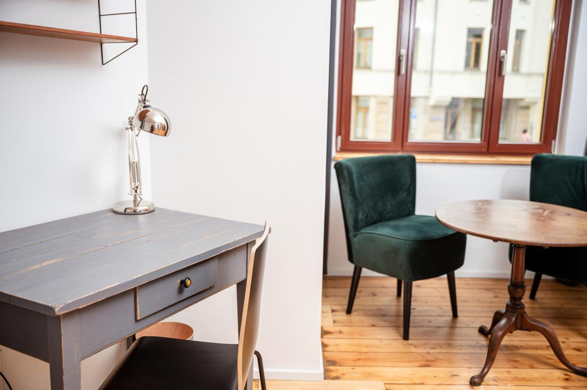 Kuenstlerzimmer Im Kulturhaus Haeselburg Gera Kültér fotó